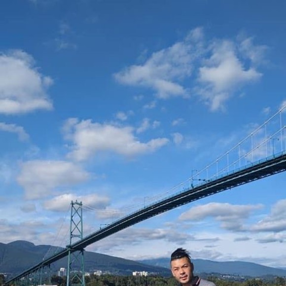 Meet your Posher, Seng - Picture 1 of 1